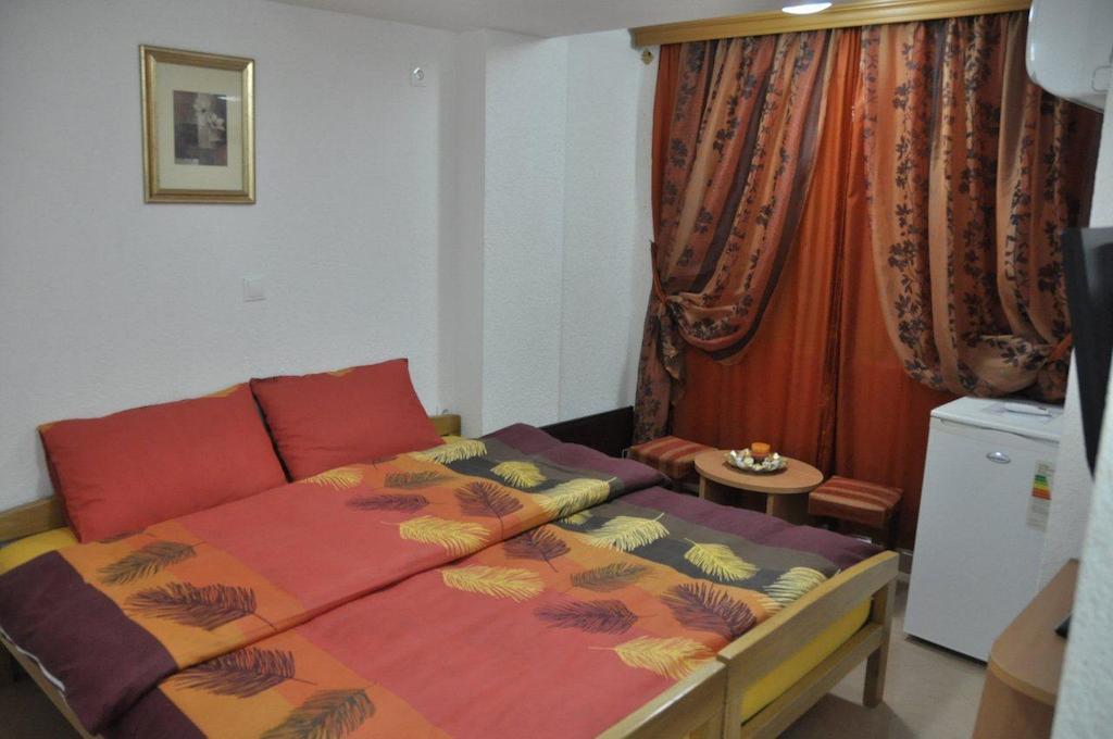 Apartments Nasteski オフリド 部屋 写真